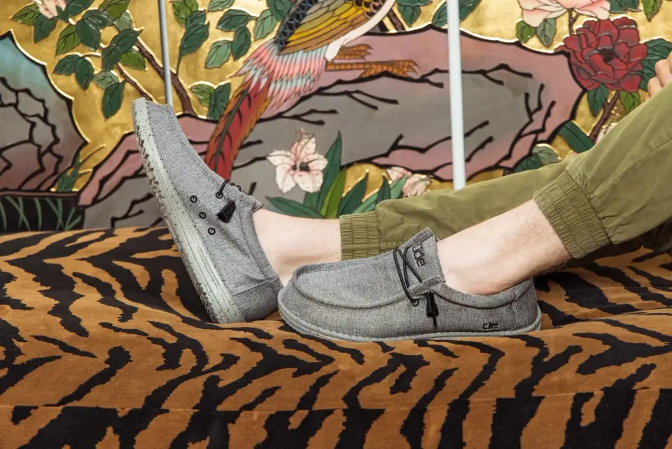 Hey Dude — '70s 2022